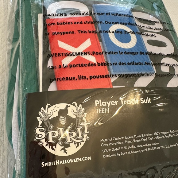 Spirit Halloween SQUID GAME Kids Player Tracksuit Costume, Officially Licensed - Picture 13 of 14